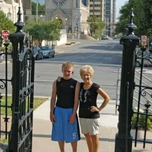 Meet your Posher, Linda